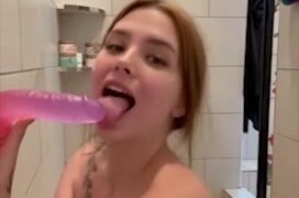 Nataliexking bathtub ride dildo so lewd Onlyfans leak